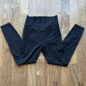 Halara Booty lifting Black Leggings